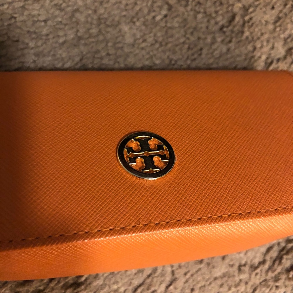 Tory Burch sunglasses CASE